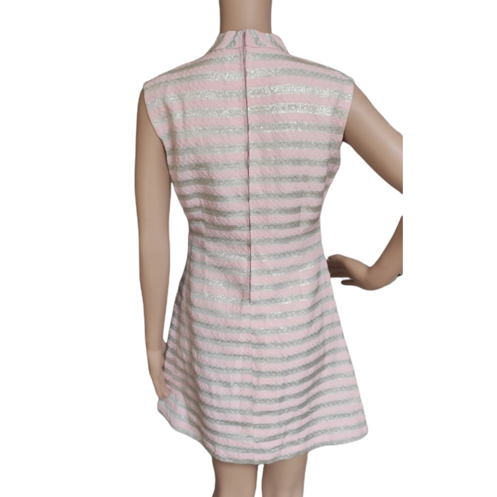 Retro Print Mini Dress - Picture 7 of 9